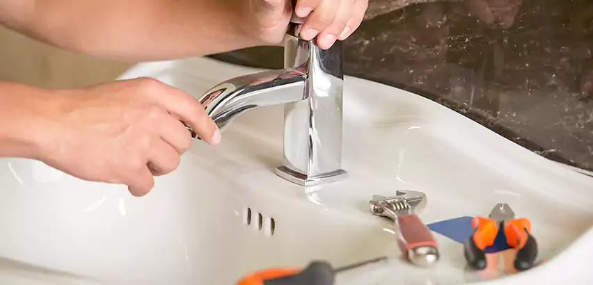 Bathtub Faucet Replacement in Roswell