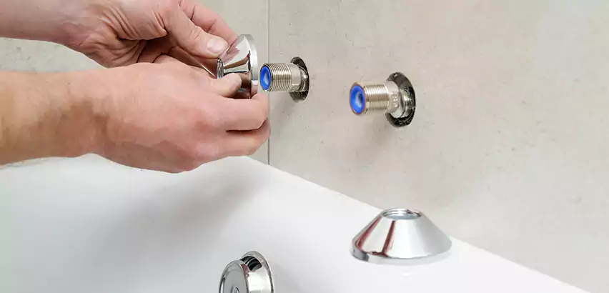 Bathtub Faucet Diverter Replacement in Roswell